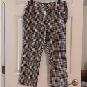 Houndstooth pull on ankle pants